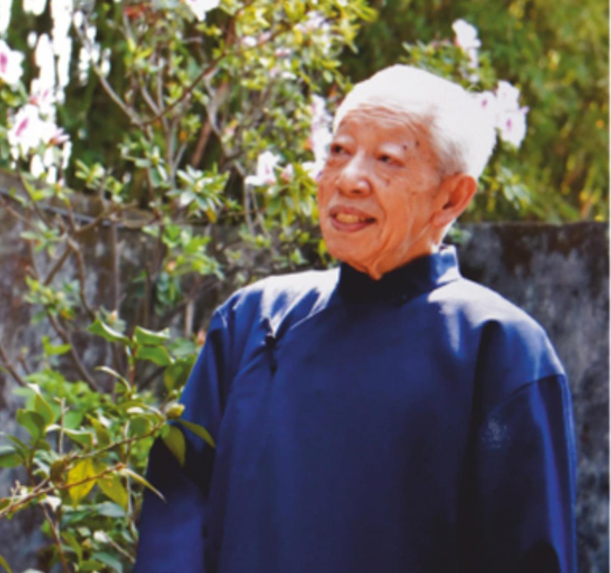 黃群英