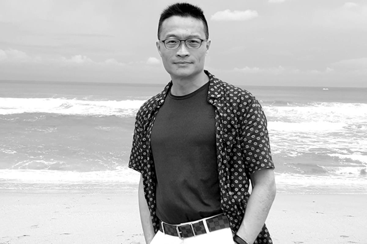 劉哲志