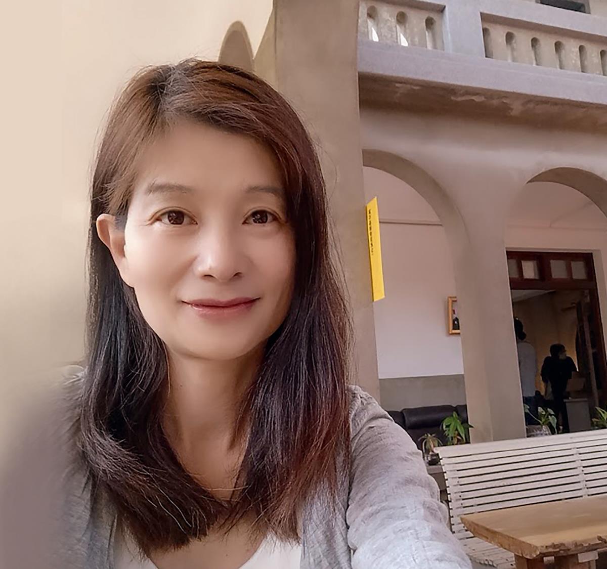 鍾春蘭