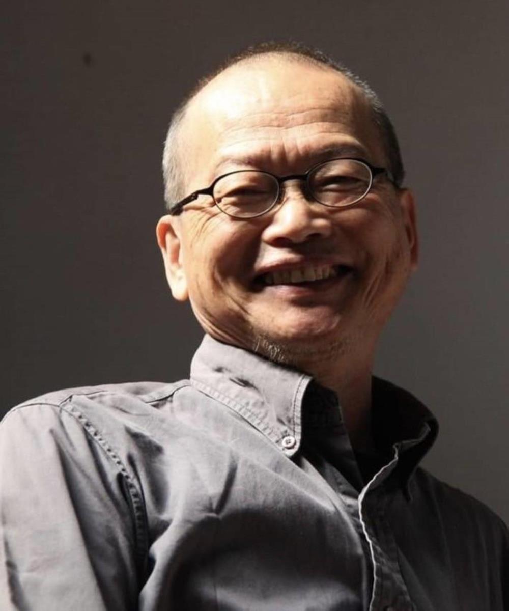 李奕興