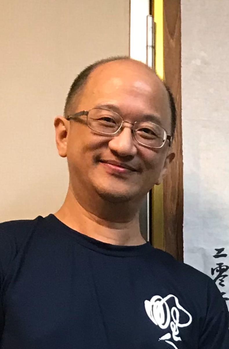 林晃田